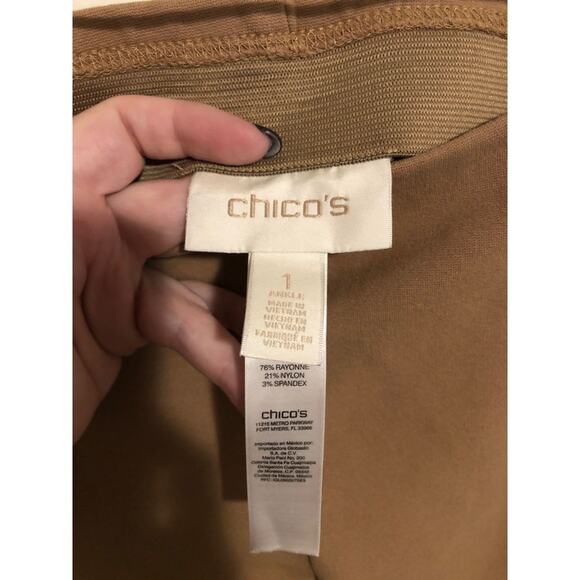 Chico’s capris size 1 - Picture 3 of 5